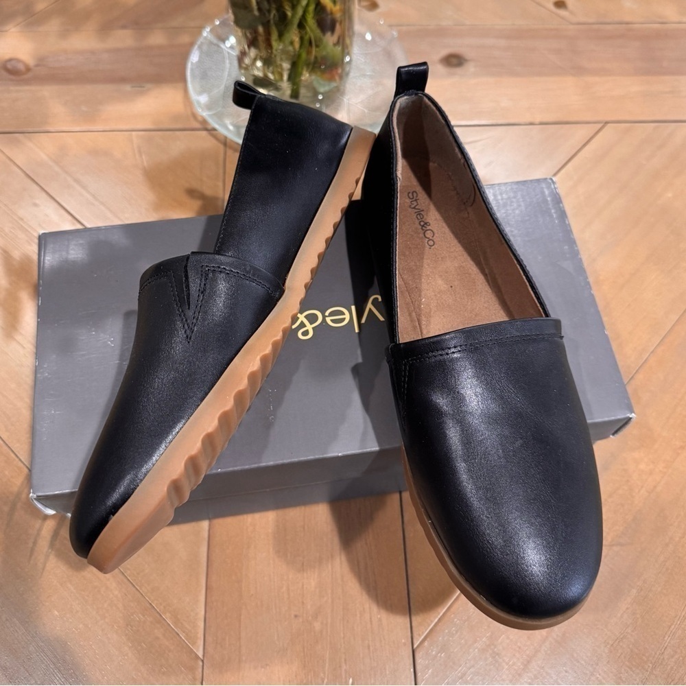 Style & Co. Womens Nolaa Faux Leather Slip-On Loafers - Picture 3 of 5